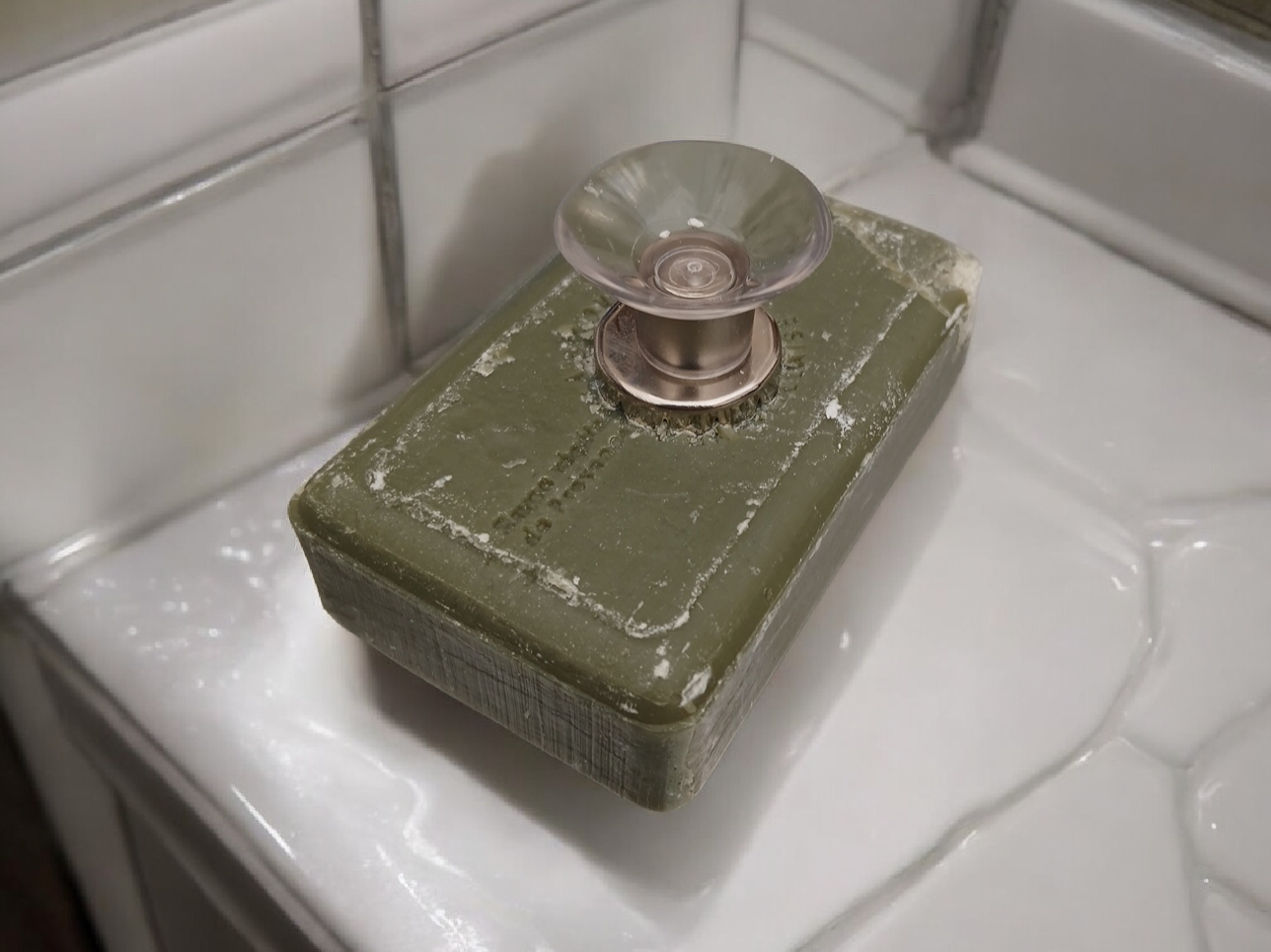 Jabonera magnética con ventosa